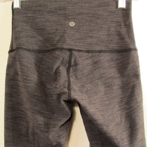 Lululemon Wunder Under High-Rise Crop Leggings - Picture 5 of 5